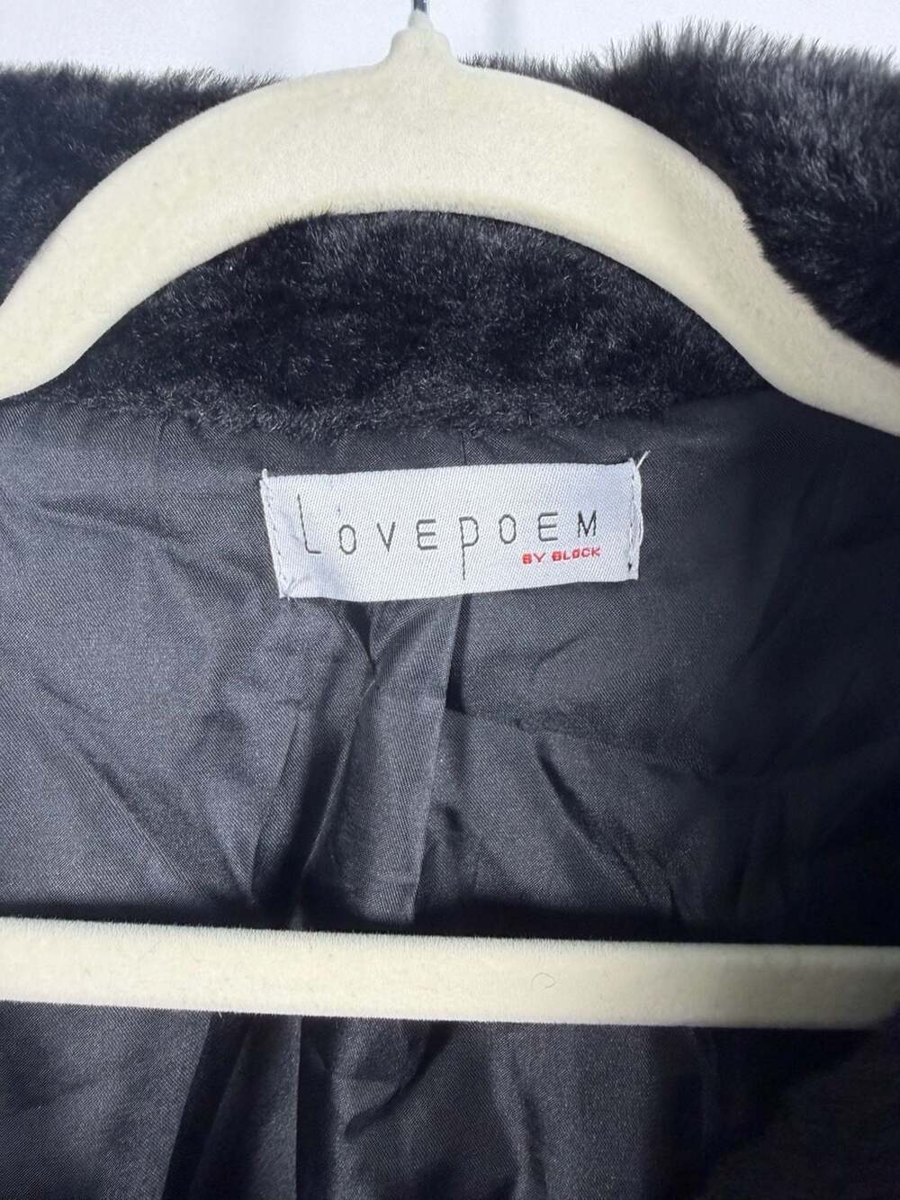 Love Poem by Block Black Cropped Faux Fur Bunny Jacket Size Small - Picture 2 of 5